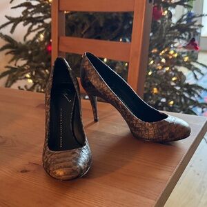 Giuseppe Zanotti Brown Snakeskin Heels